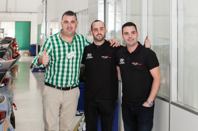 002 Visita Hyundai Motorsport 010